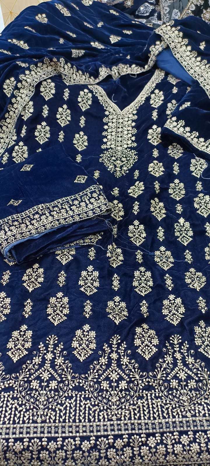 9000 Micro Velvet Luxury Collection 3pc(, shirt front back sleeves dupata embroidered wd plan velvet trouser)