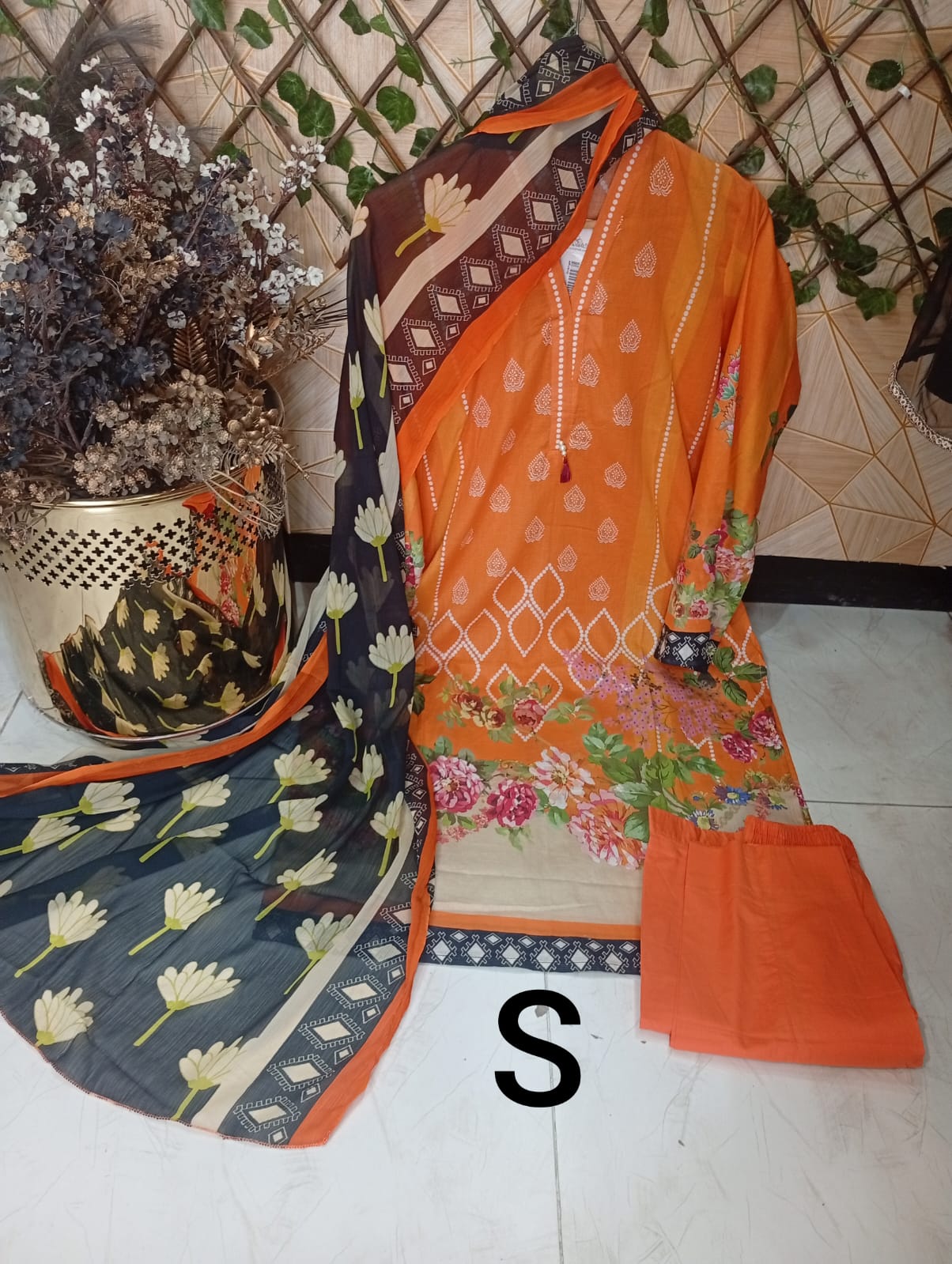 Lawn 3pc in Small by So_kamal Original