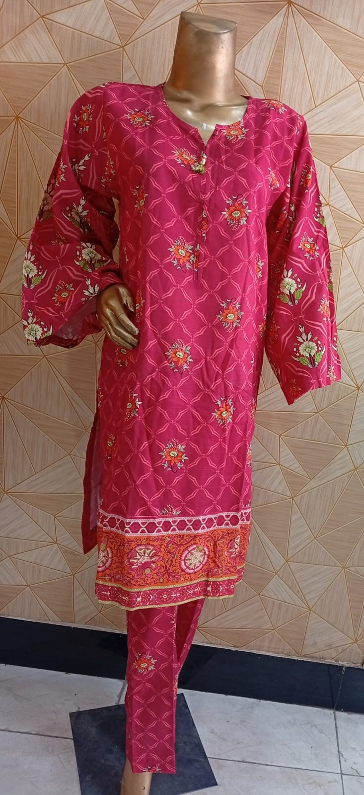 2Pc Khaddar By Waniya Brand ( L, xL ,xxL, ,xxxL  )