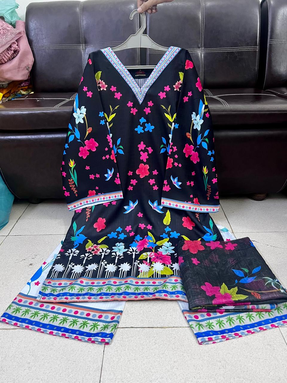 Swiss Lawn 3pc Preminum Self Print Fabric Available in medium