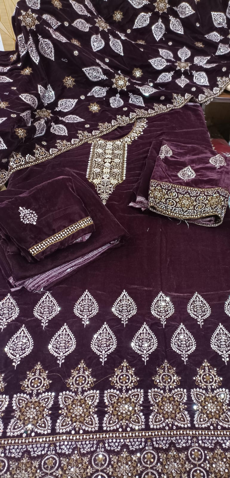 9000 Micro Velvet Luxury Collection 3pc(, shirt front back sleeves dupata embroidered wd plan velvet trouser)
