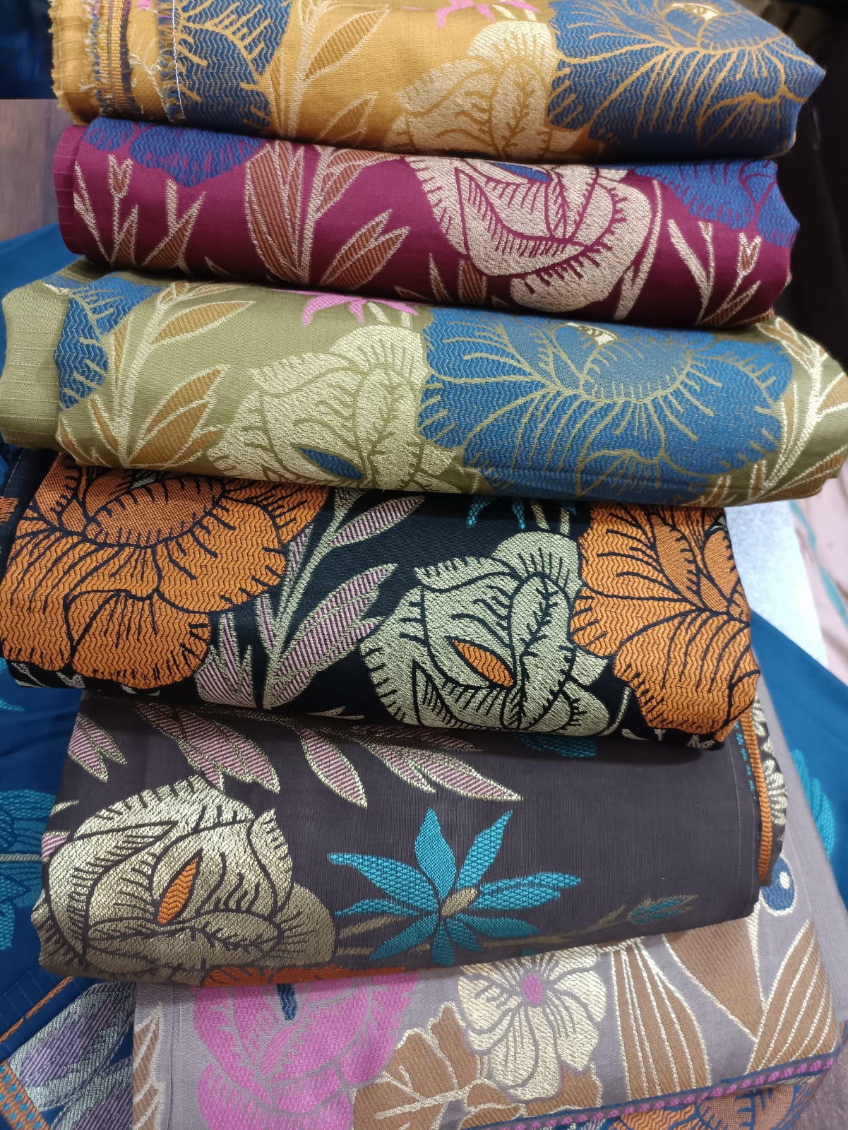 Premium Doria viscos Jacquard 3Pc Luxury Code available in 2 Designs