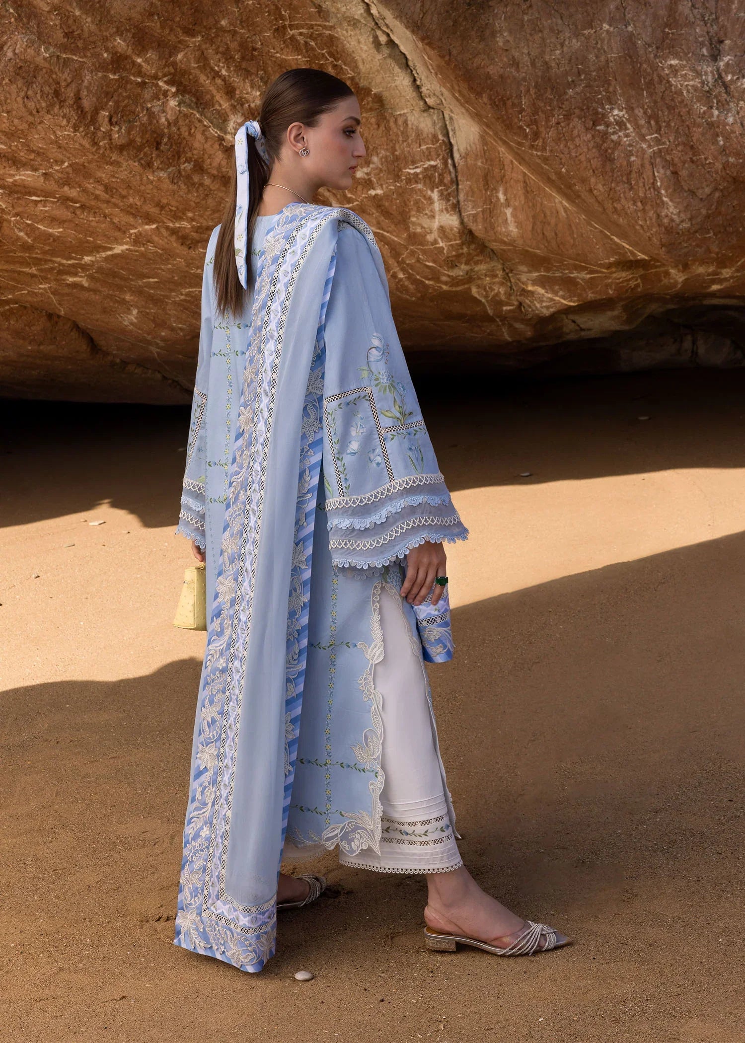 Flow by Crimson '25 | A Girl in the Garden D7-B | 3PC Embroidered Lawn Suit