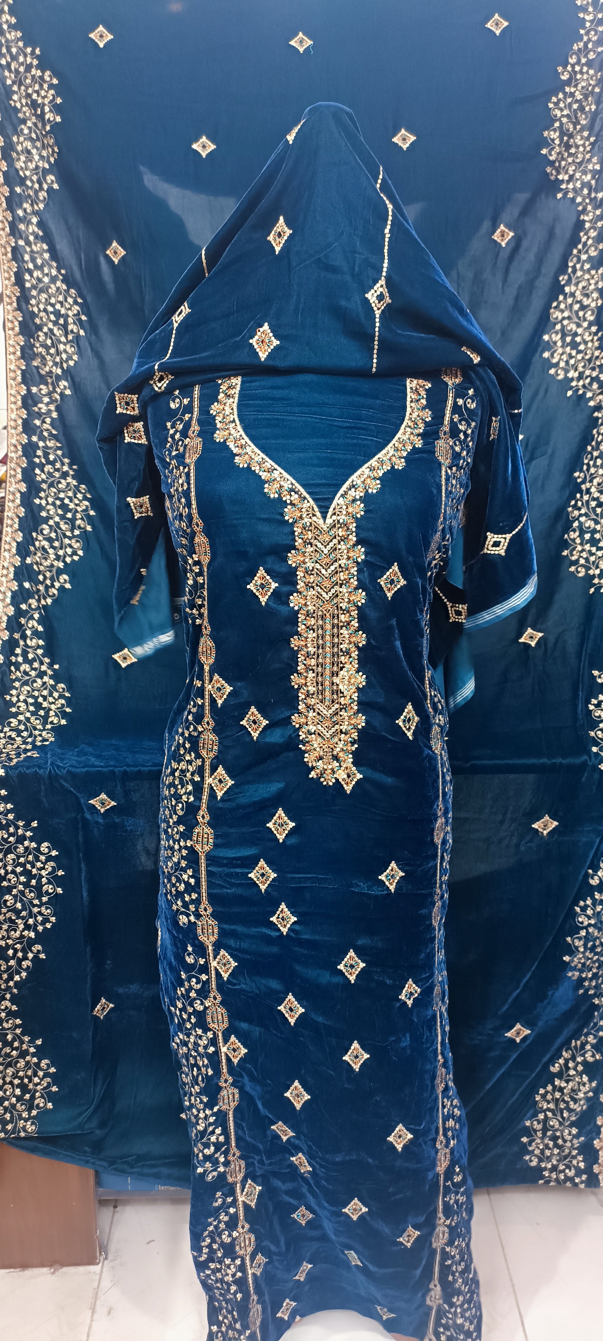 9000 Micro Velvet Luxury Collection 3pc(, shirt front back sleeves dupata embroidered wd plan velvet trouser)
