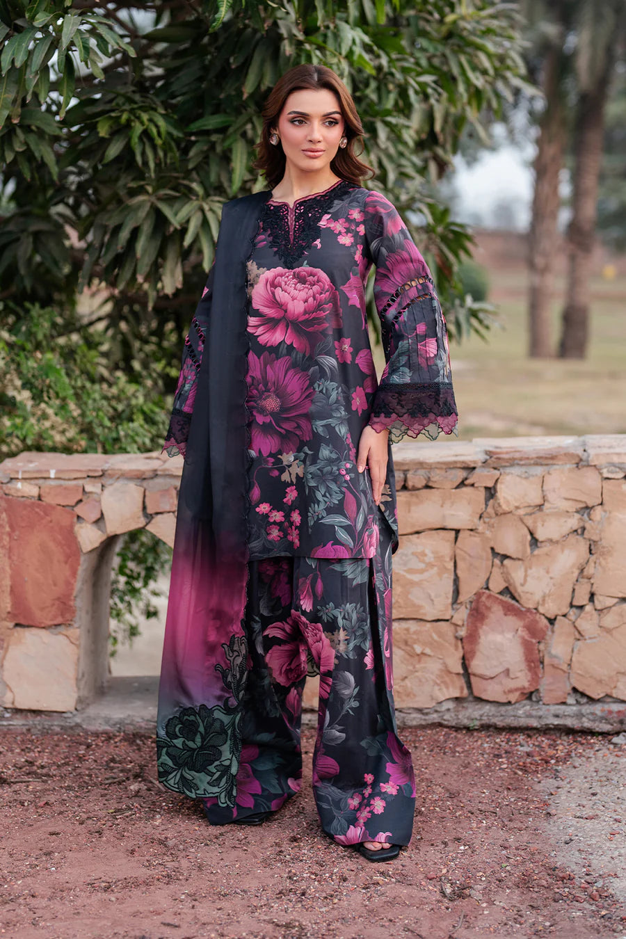 Iznik Lawn 3piece Unstitched Digital Printed Dress l UE-399