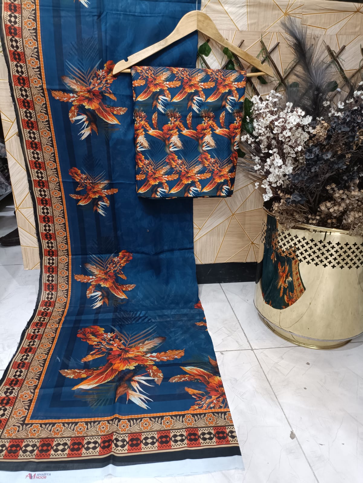 Cotton 3pc By AnabiaNoor Brand (mid season)