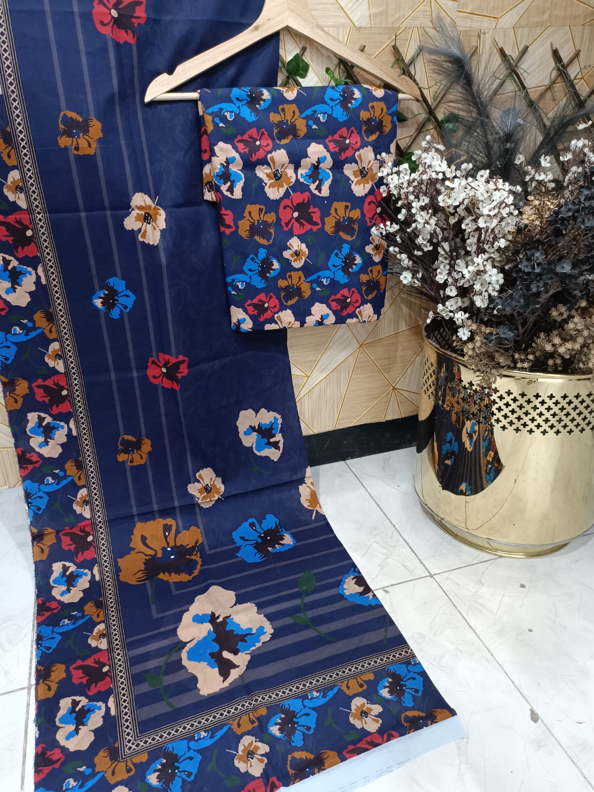 Cotton 3pc By AnabiaNoor Brand (mid season)