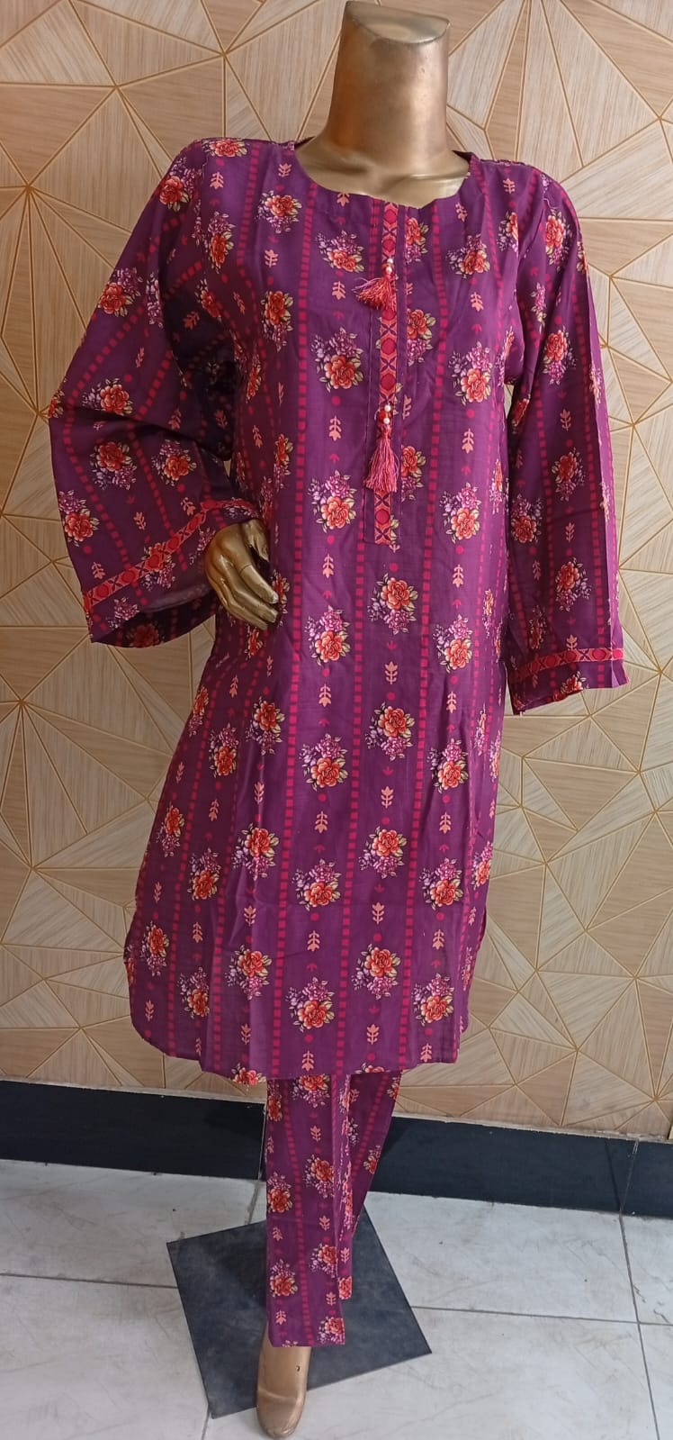 2Pc Khaddar By Waniya Brand ( Large )