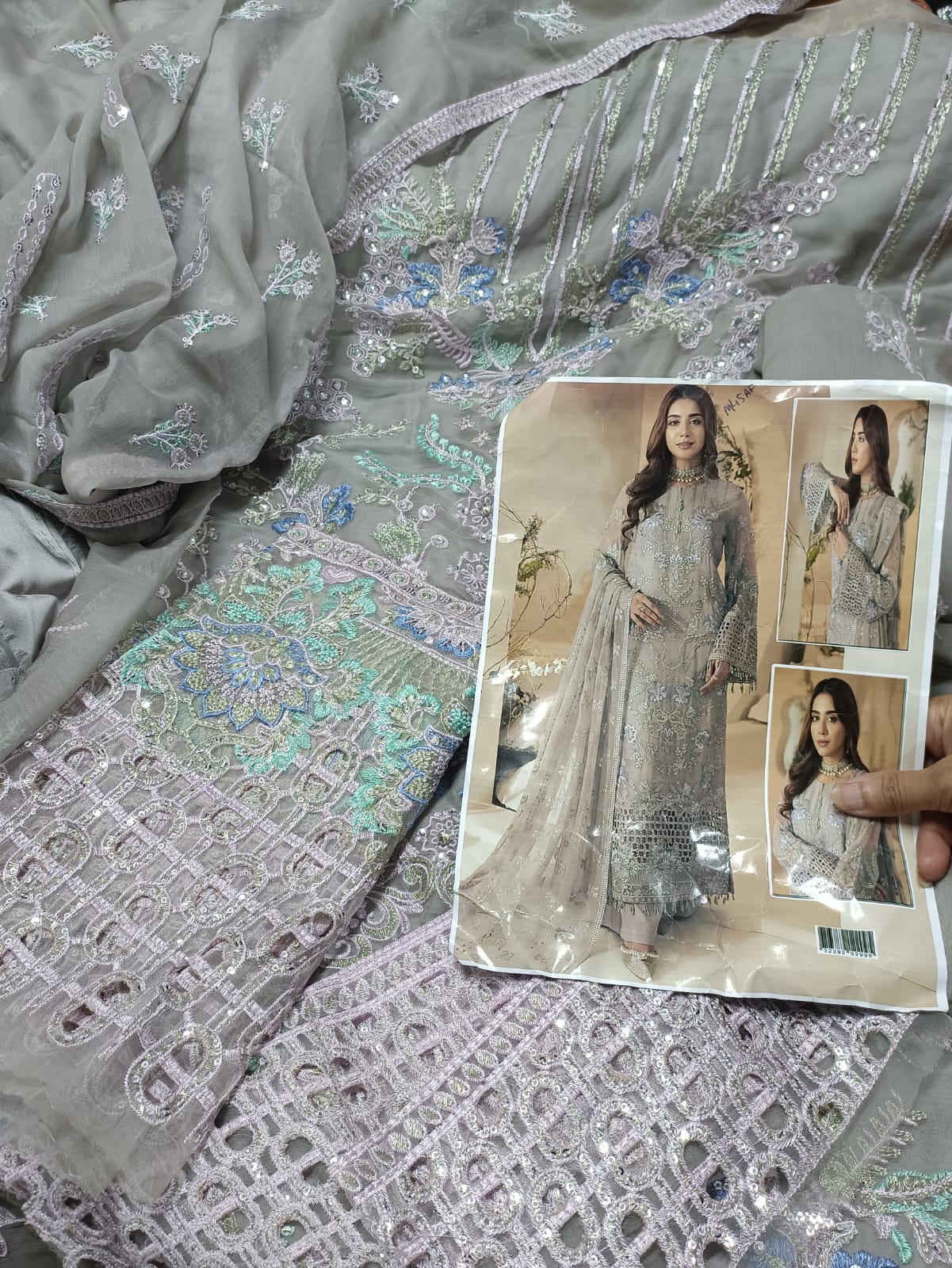 Formal 3pc Chiffon wd Patches nd Chiffon Masori Dupata Embroidered (unstiched)